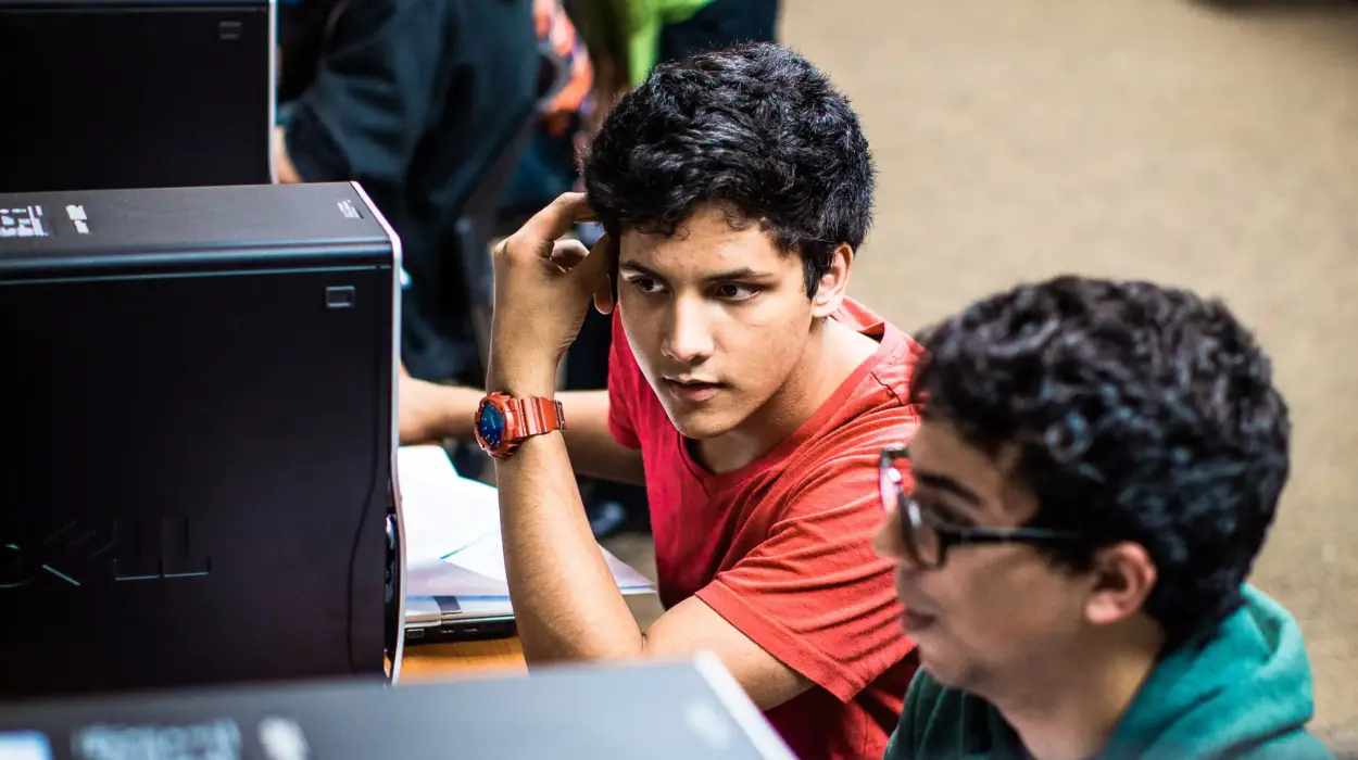 Students work in a computer lab.