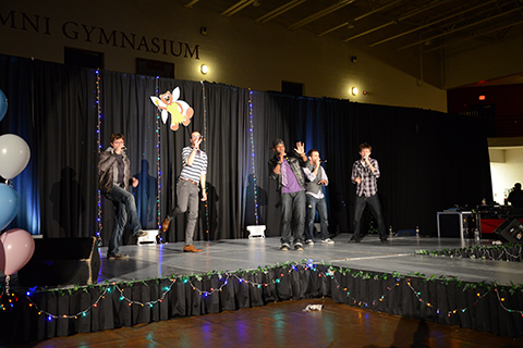 The acapella group Overboard emceed and performed throughout the show.