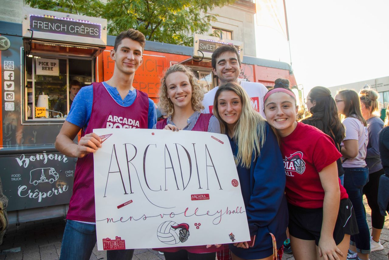 Arcadia students enjoying Rock the Knight Food Trucks.