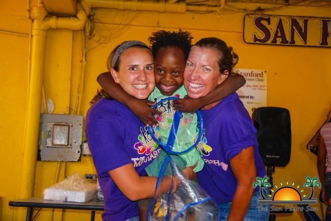Students and faculty promoting Health and Wellness in Belize