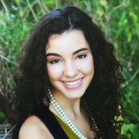 Headshot of Brianna Santo