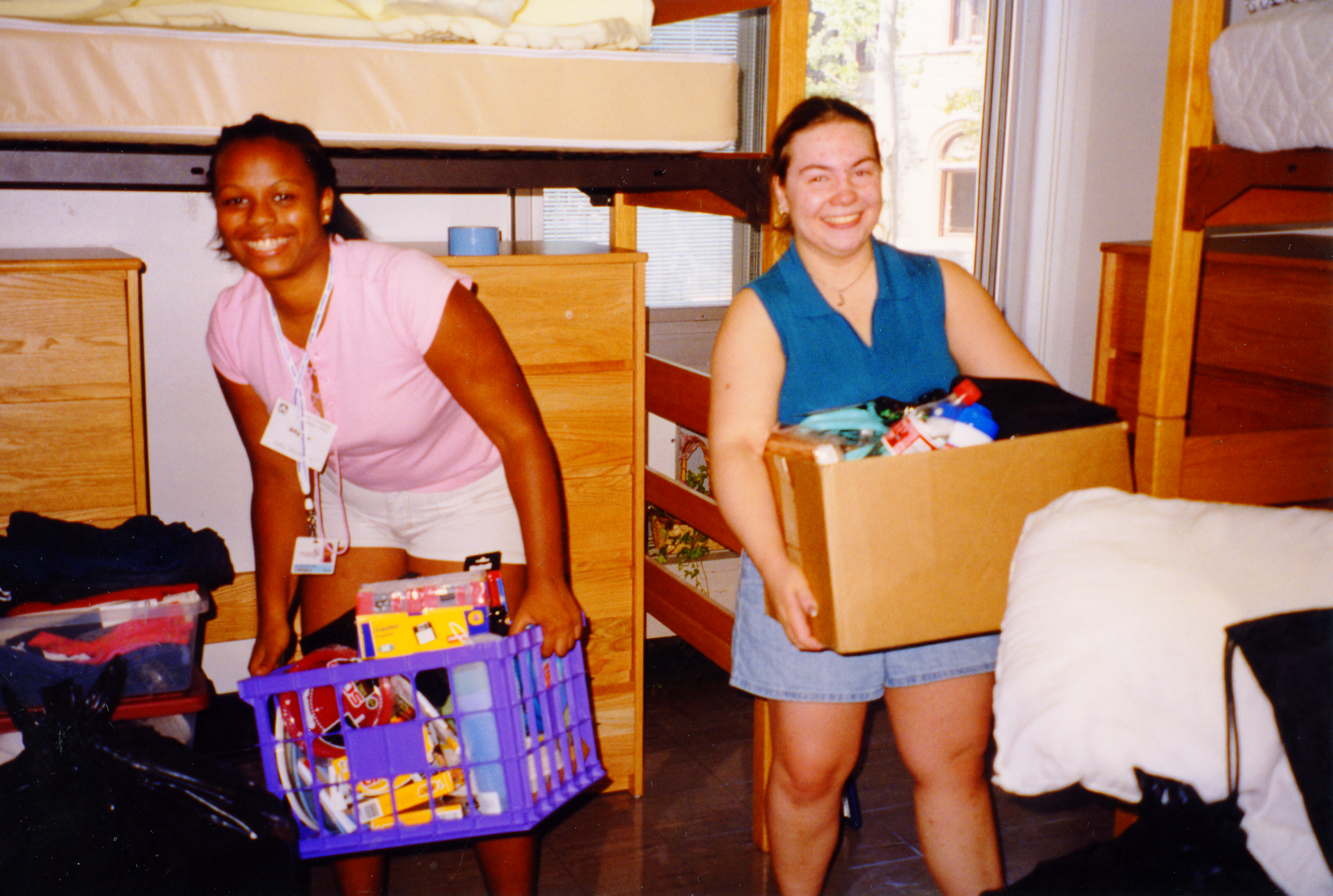 Arcadia University students move in fall 2002.