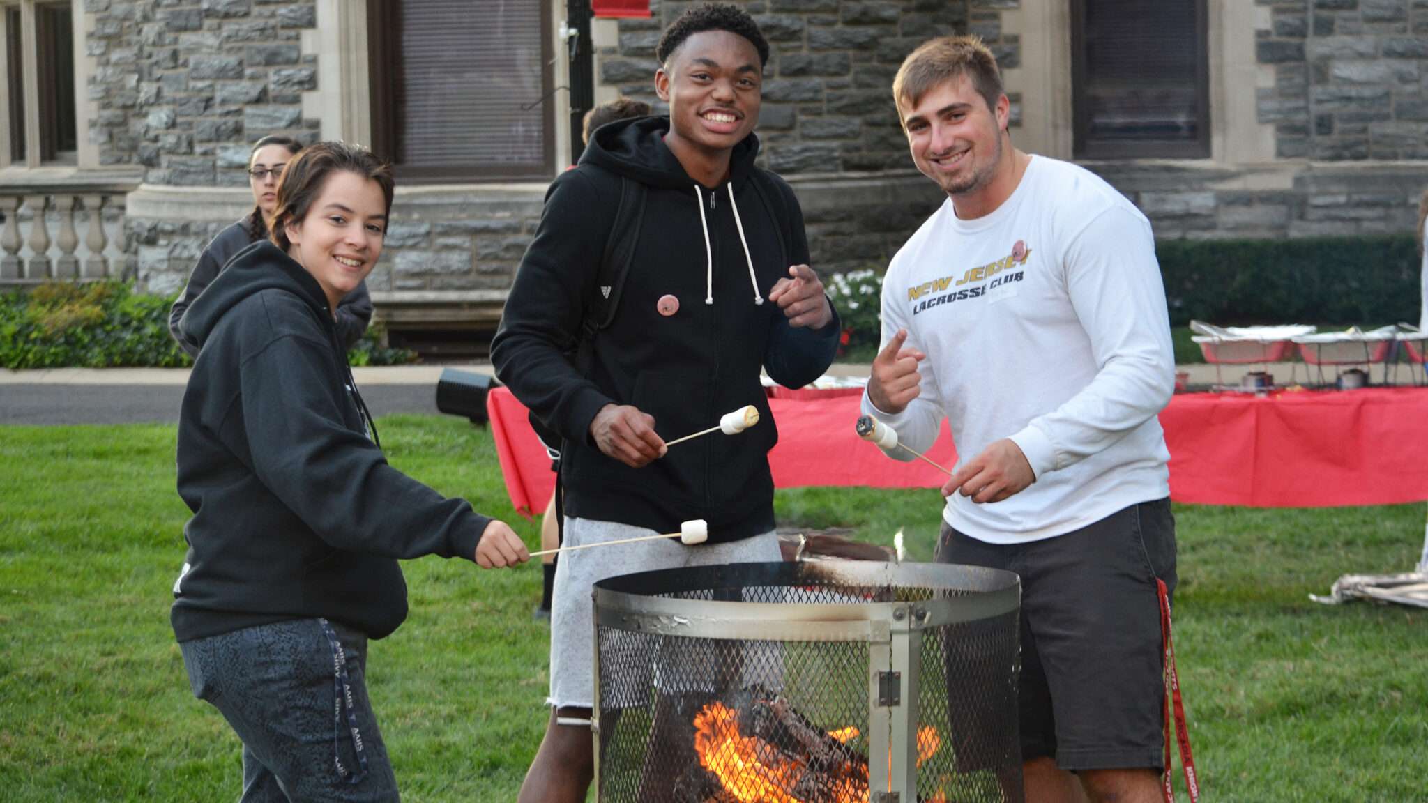 Honors students at a barbecue for Swarm.