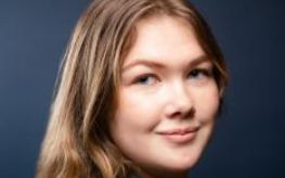 Amanda Sturman studio portrait