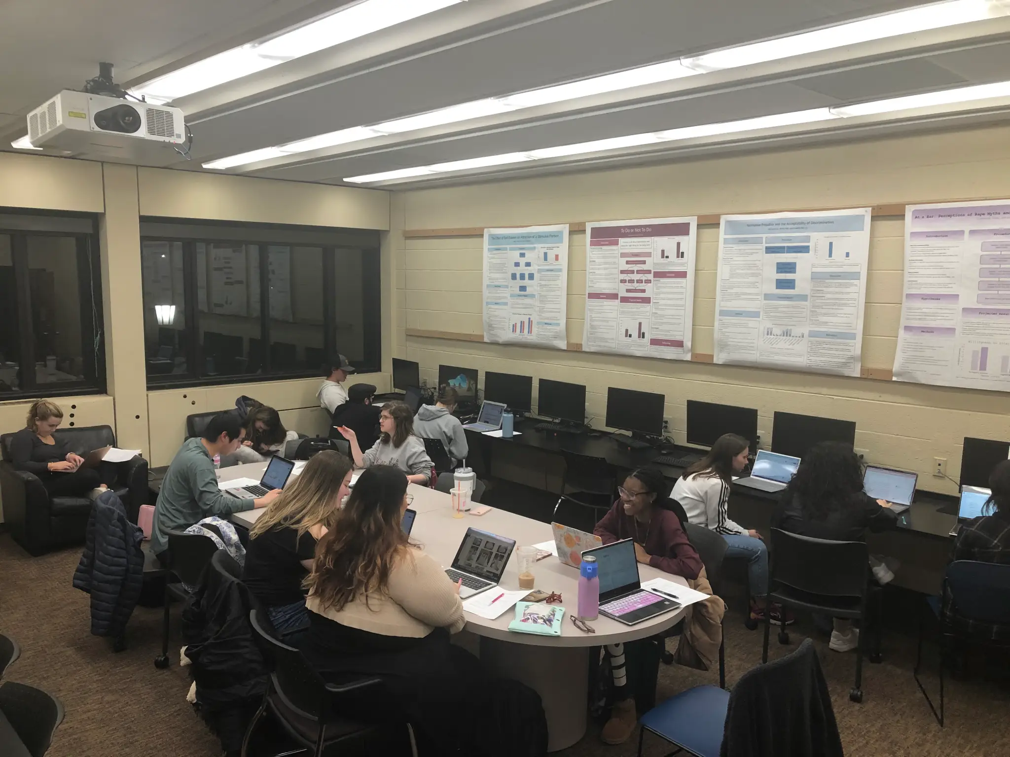 Students in a computer lab/classroom