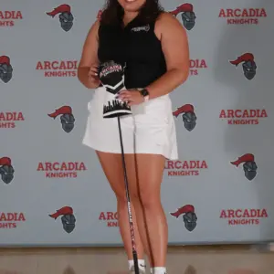 Joyce Jung '23 in her golf uniform