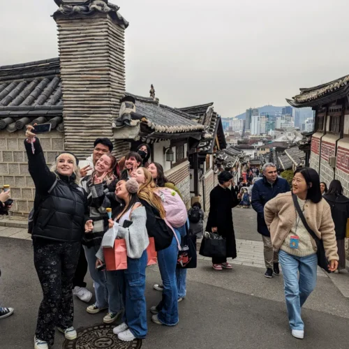students in South Korea taking a picture together