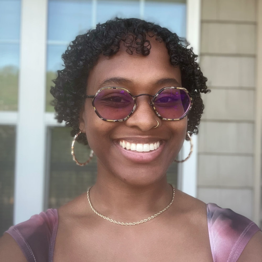 Headshot of Tierra Tobin '20.