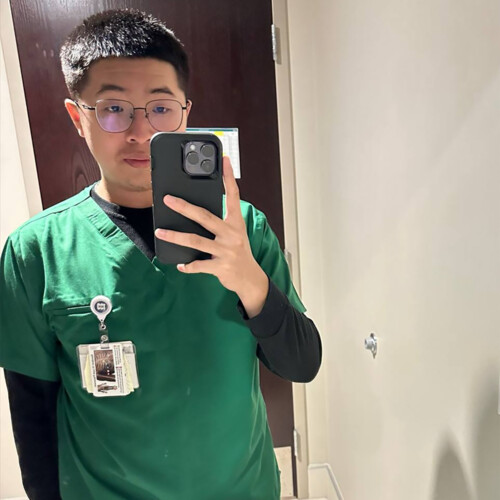Chayhok Chhor ’27 volunteering at a hospital.