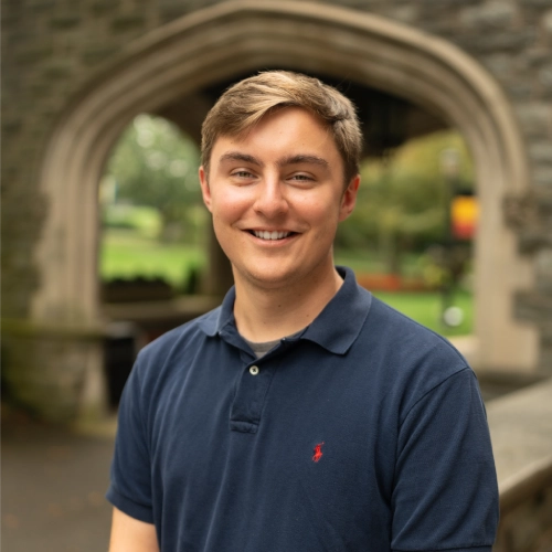 Headshot of Connor Niszczak.
