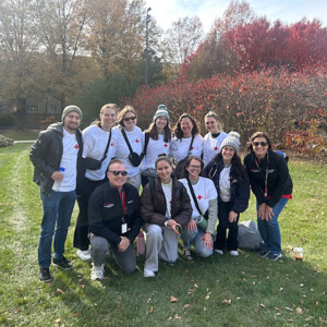 The full group of Arcadia students, faculty, and staff at the Fall Festival.