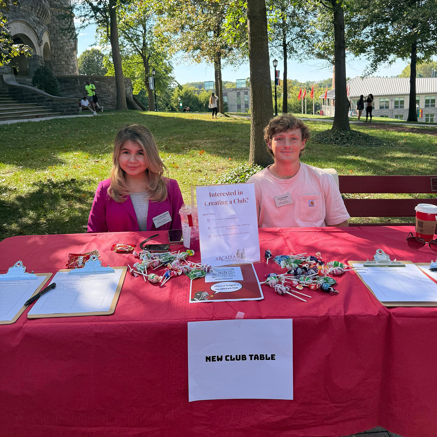 Nelly Tyncherova ’26 and Jacob Mann ’26 at the Activities Fair.