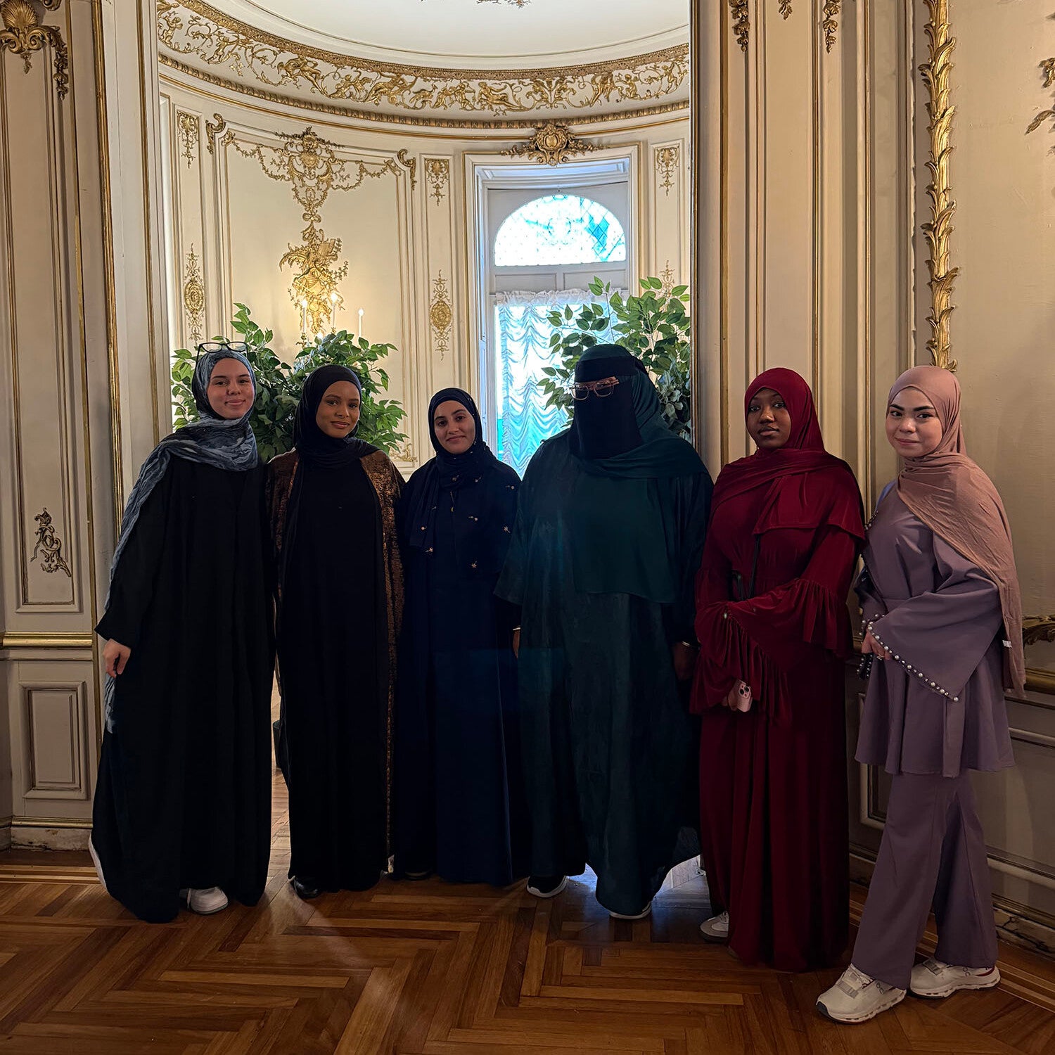 AMU's executive board at the Iftar.