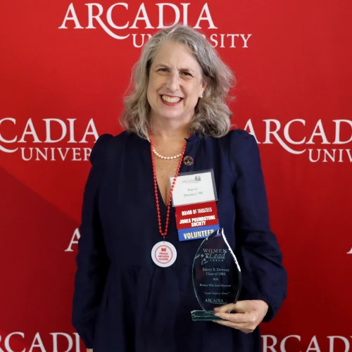 Mary Louise Armstrong Wolf Award winner Stacey Downey '88.