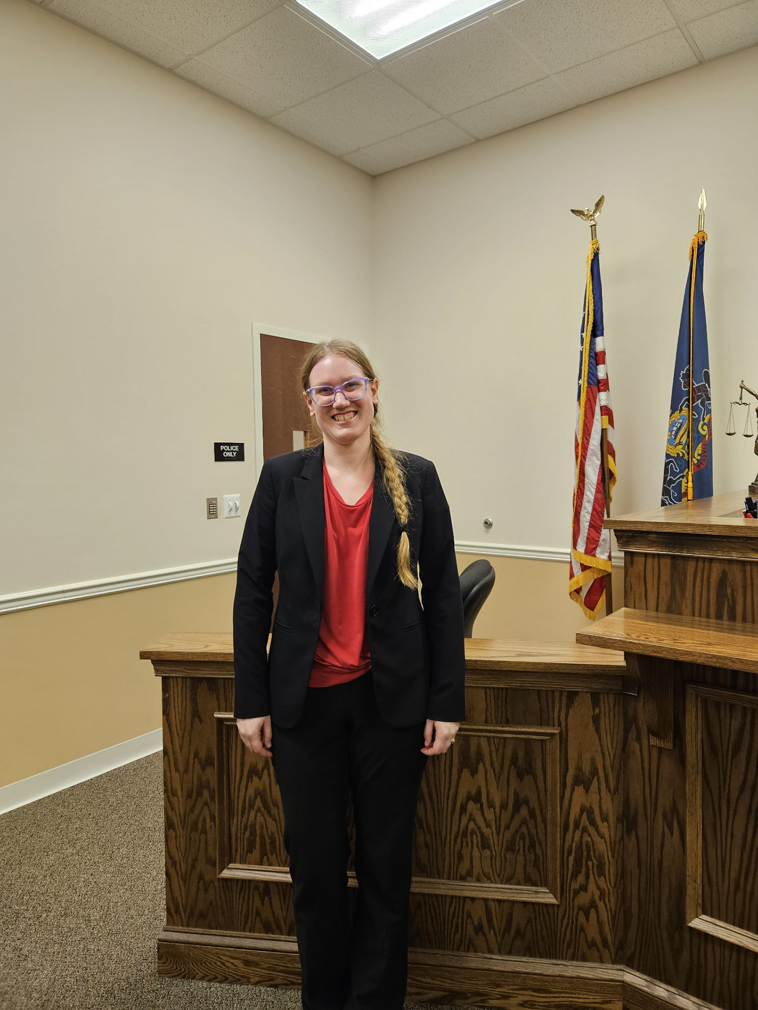 Mary Matya ’26M in a courtroom.