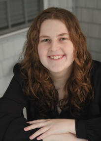 Honors Convocation 2025 award recipient Bryn Malia Landis smiles in her headshot.