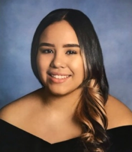 Honors Convocation 2025 award recipient Careylin Santiago-Campos smiles in her headshot.