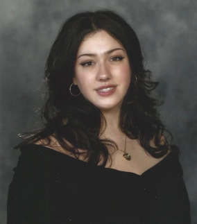 Honors Convocation 2025 award recipient Jillian Farrell smiles in her headshot.