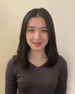 Honors Convocation 2026 award recipient Serena Hoang smiles in her headshot.