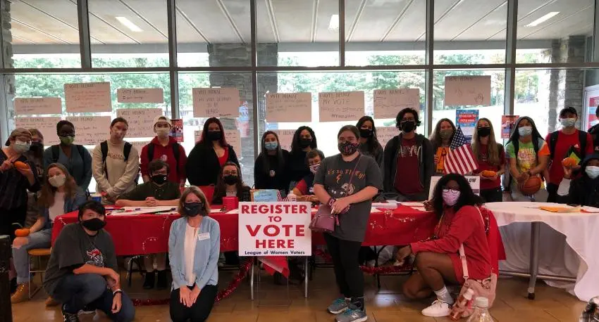 A group of Arcadia students work at the students rock the 2020 vote event.