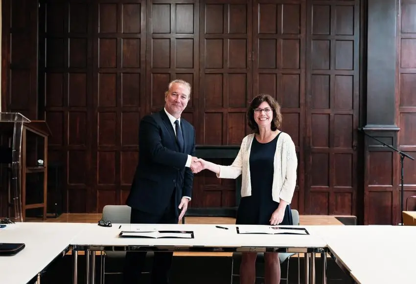 Arcadia University, American Graduate School in Paris Sign MOU
