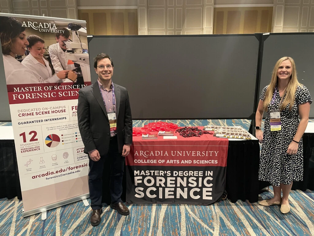 Fabio Oldoni and Mandi Mohr at Arcadia's MSFS table at the 2023 AAFS Conference