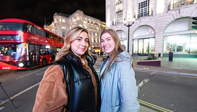 Students on Arcadia's Preview program in Piccadilly Circus in London, England.